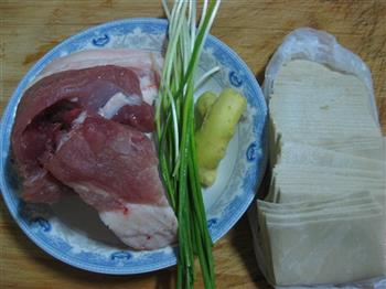 鲜肉馄饨怎么做，鲜肉馄饨怎么做好吃，鲜肉馄饨做法