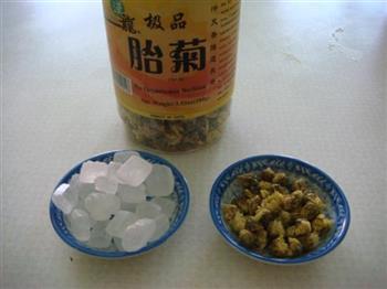 重阳水晶菊花糕怎么做，重阳水晶菊花糕怎么做好吃，重阳水晶菊花糕做法